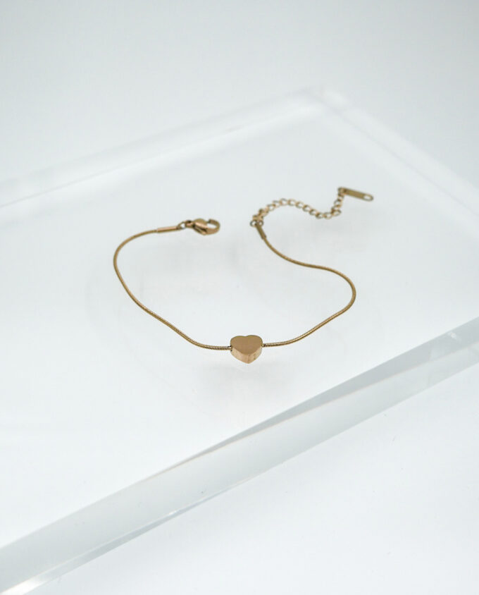 Delicate Heart Bracelet