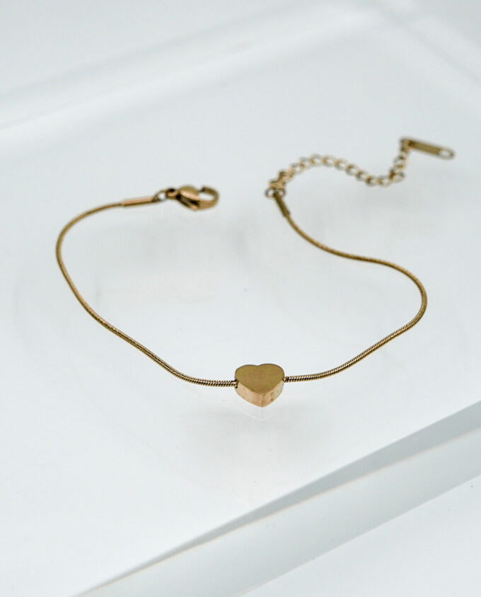 Delicate Heart Bracelet